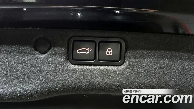 Hyundai Equus 2015 — фото 20