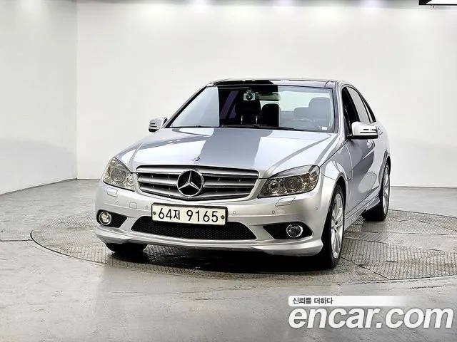 Mercedes-Benz C-Class 2010 — фото 2