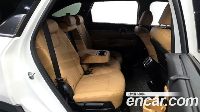 Kia Sorento 2022 — фото 17