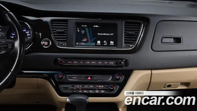 Kia Canival 2019 — фото 12