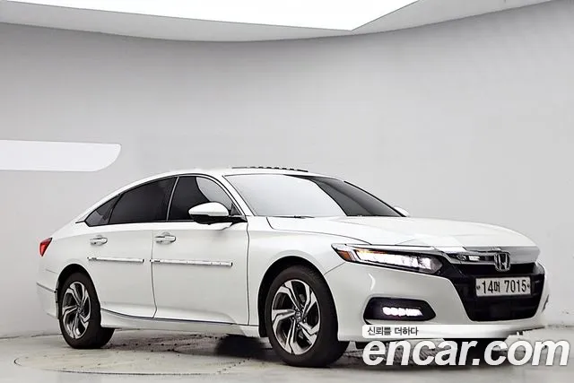Honda Accord 2019 — фото 3