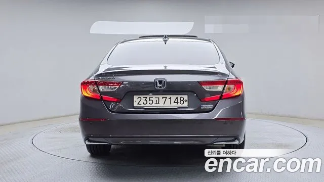 Honda Accord 2021 — фото 4