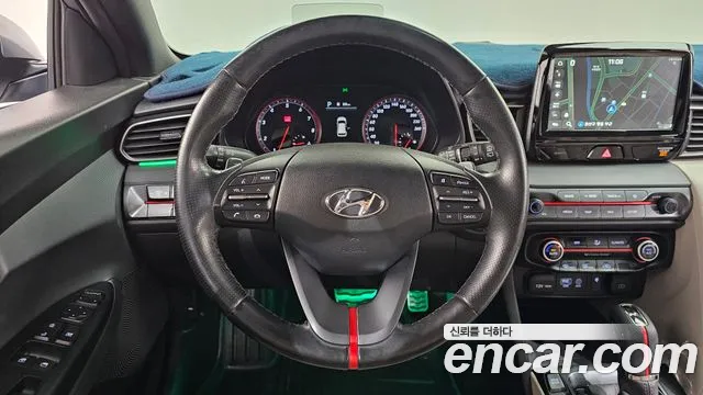 Hyundai Veloster 2018 — фото 14