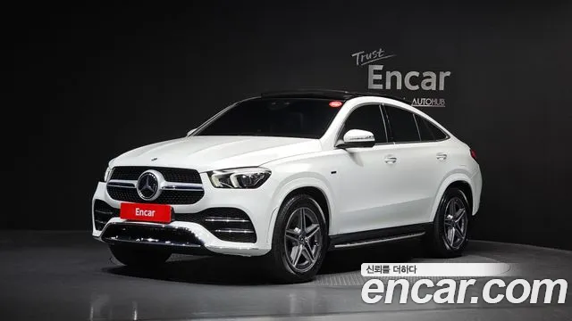 Mercedes-Benz GLE-Class 2021 — фото 1