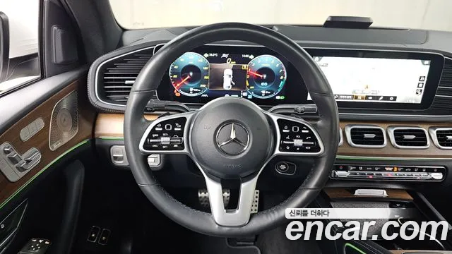 Mercedes-Benz GLE-Class 2021 — фото 19