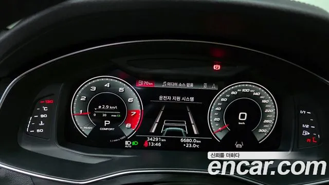 Audi A6 2021 — фото 11