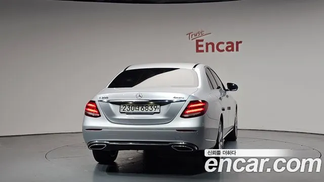 Mercedes-Benz E-Class 2020 — фото 4
