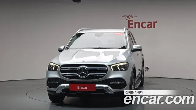 Mercedes-Benz GLE-Class 2019 — фото 2
