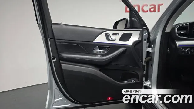 Mercedes-Benz GLE-Class 2019 — фото 13