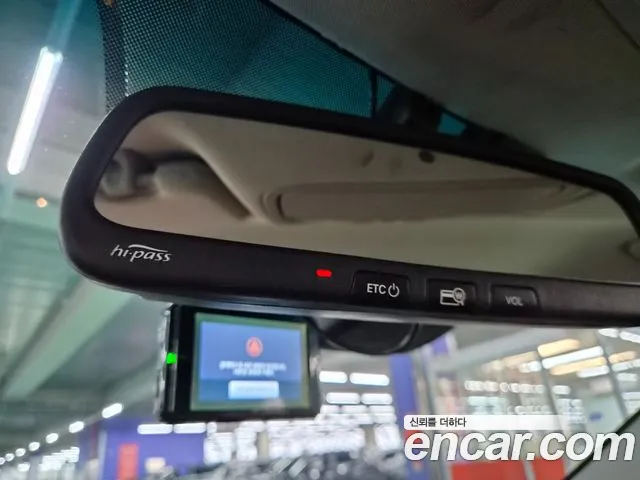Kia K7 2016 — фото 17