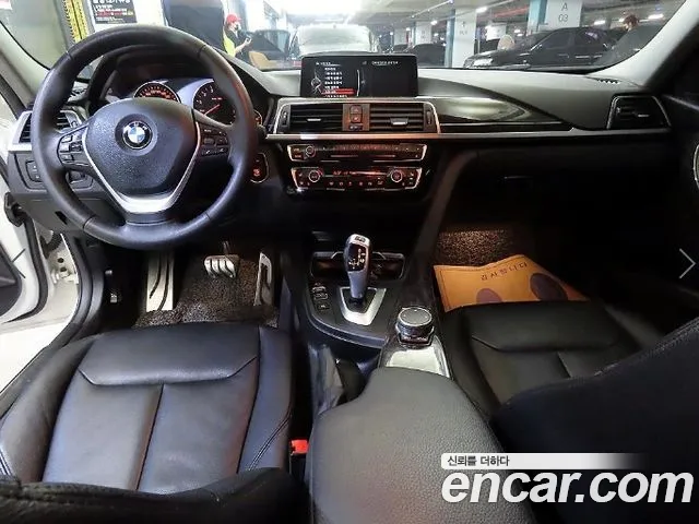 BMW 3-Series 2016 — фото 10