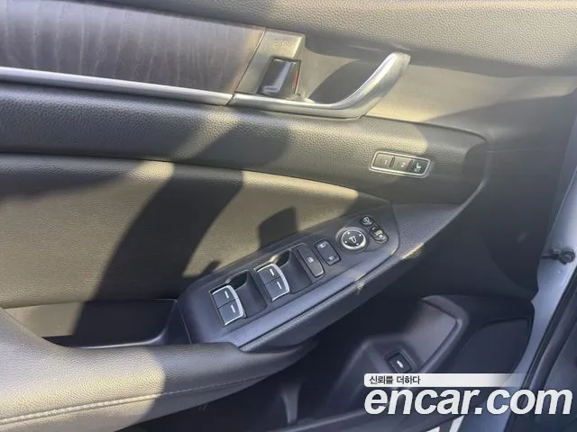 Honda Accord 2019 — фото 16