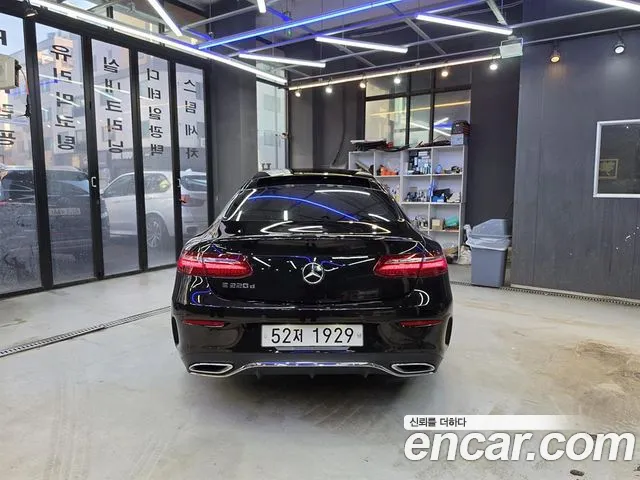 Mercedes-Benz E-Class 2018 — фото 4
