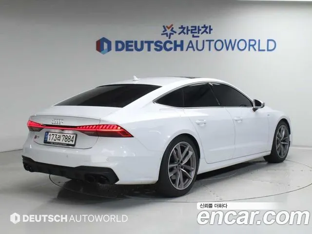 Audi A7 2021 — фото 2