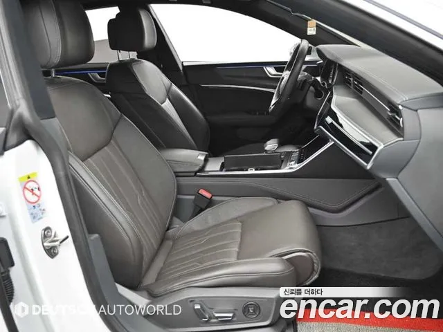Audi A7 2021 — фото 10