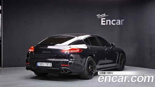 Porsche Panamera 2014 — фото 2