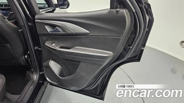 ChevroletGMDaewoo Trailblazer 2022 — фото 15