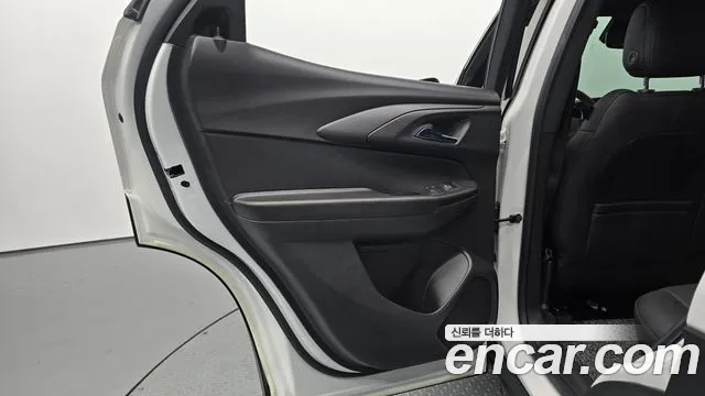 ChevroletGMDaewoo Trailblazer 2022 — фото 15