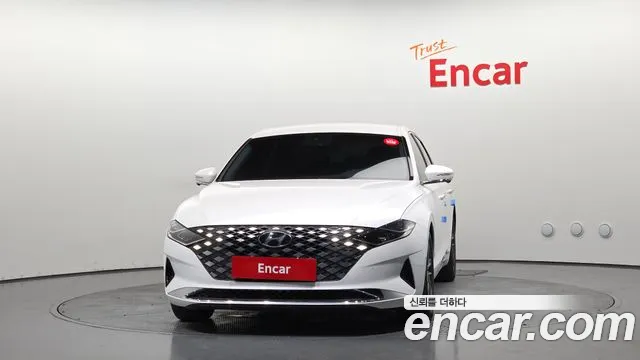 Hyundai Grandeur 2020 — фото 3