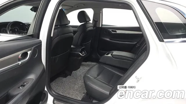Hyundai Grandeur 2020 — фото 17