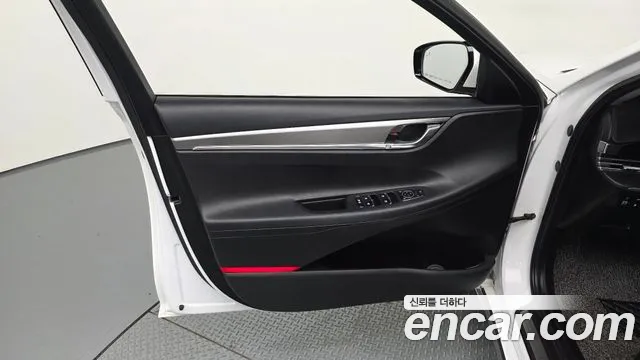 Hyundai Grandeur 2020 — фото 14