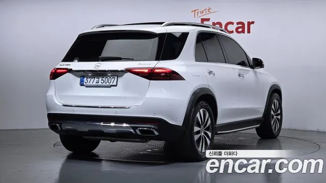 Mercedes-Benz GLE-Class 2025 — фото 2