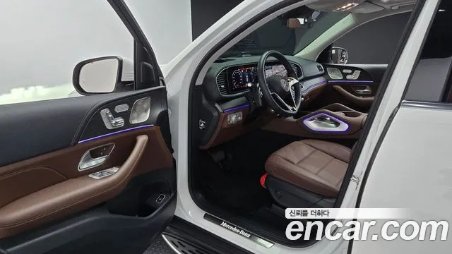 Mercedes-Benz GLE-Class 2025 — фото 13
