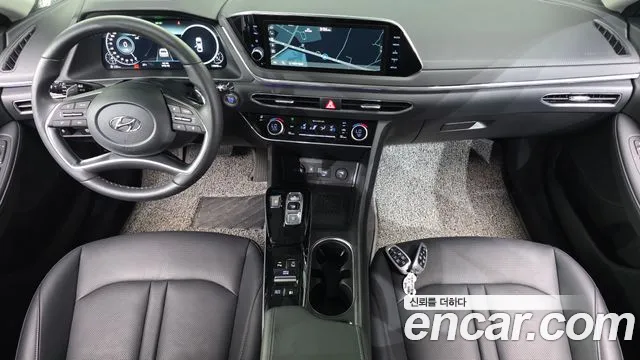 Hyundai Sonata 2022 — фото 10