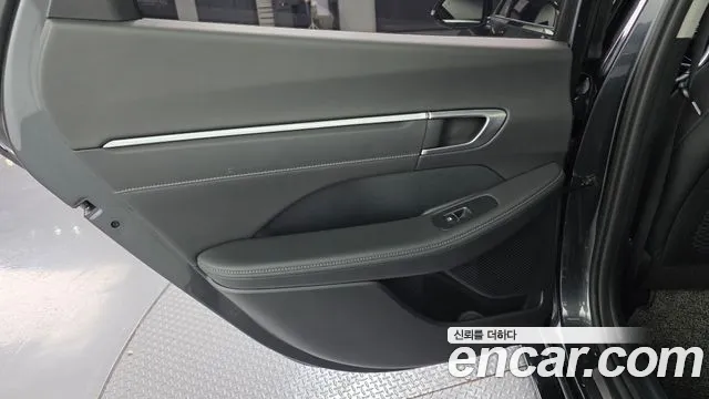 Hyundai Sonata 2022 — фото 15