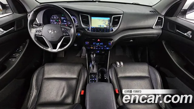 Hyundai Tucson 2016 — фото 10