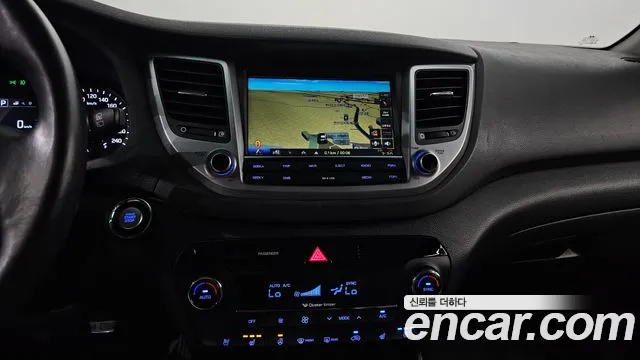 Hyundai Tucson 2016 — фото 21