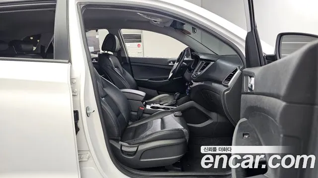 Hyundai Tucson 2016 — фото 16