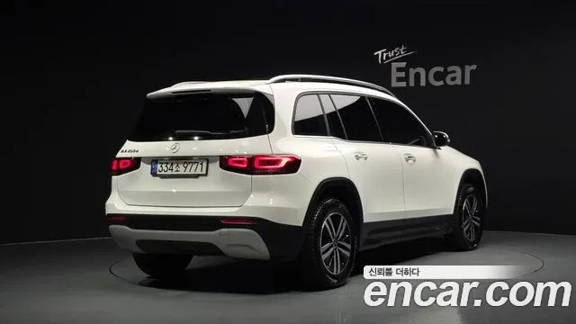 Mercedes-Benz GLB-Class 2021 — фото 2