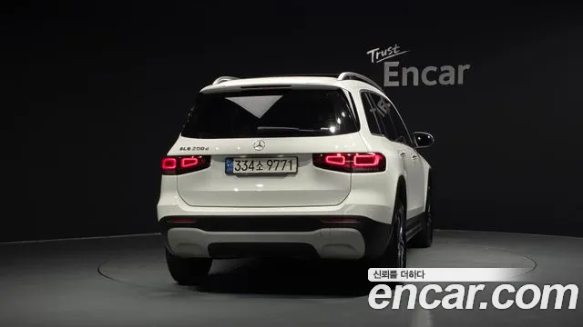 Mercedes-Benz GLB-Class 2021 — фото 4