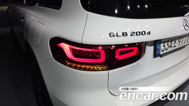 Mercedes-Benz GLB-Class 2021 — фото 9