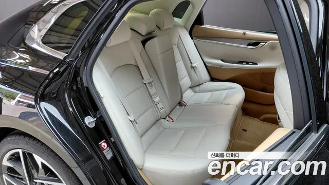 Hyundai Grandeur 2023 — фото 23