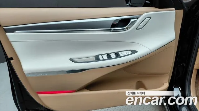 Hyundai Grandeur 2023 — фото 14