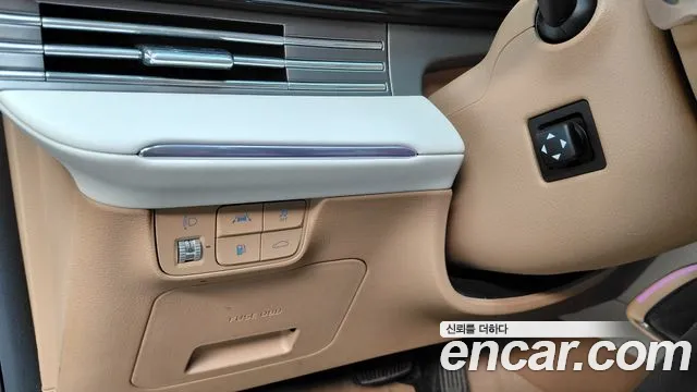 Hyundai Grandeur 2023 — фото 28