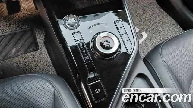 Kia Niro 2024 — фото 12