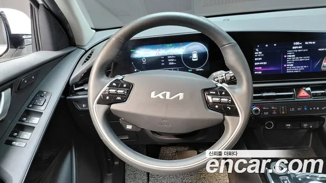 Kia Niro 2024 — фото 20