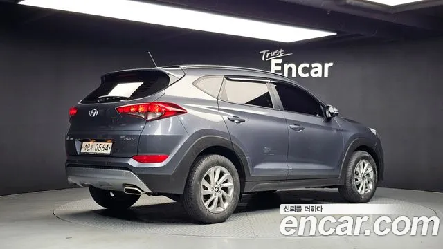 Hyundai Tucson 2017 — фото 2