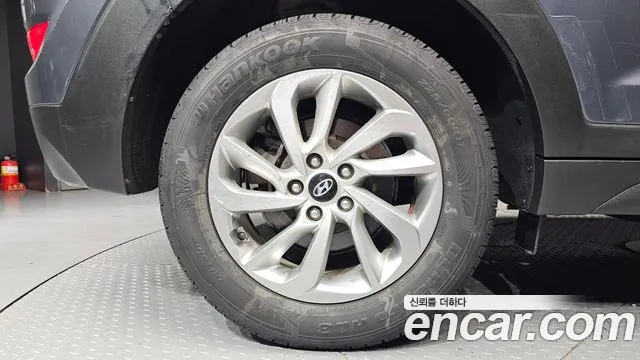 Hyundai Tucson 2017 — фото 5