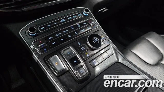 Hyundai Santafe 2021 — фото 12