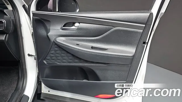 Hyundai Santafe 2021 — фото 14