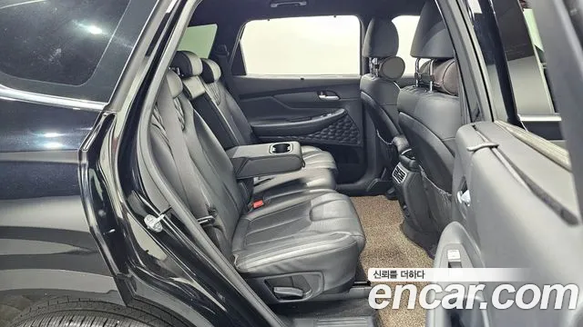 Hyundai Santafe 2021 — фото 24