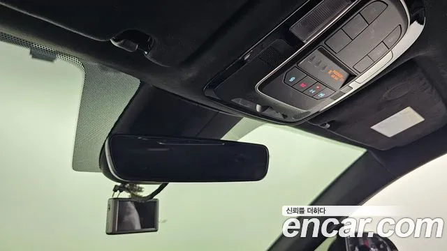 Hyundai Santafe 2021 — фото 26
