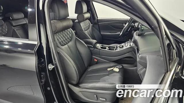 Hyundai Santafe 2021 — фото 16