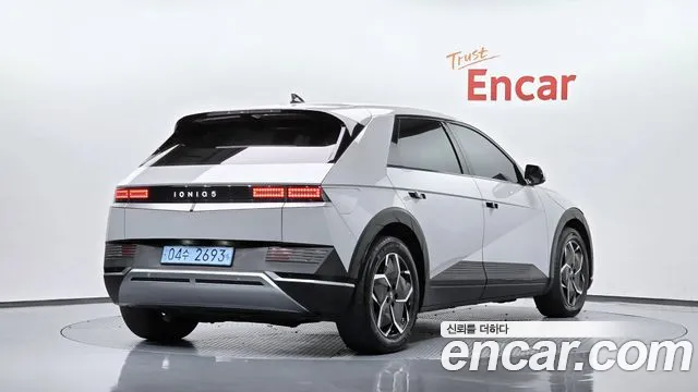 Hyundai Ioniq5 2022 — фото 2