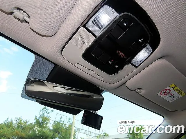 Hyundai Sonata 2023 — фото 16