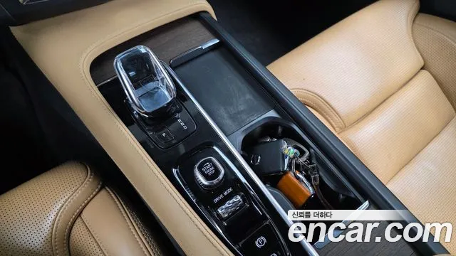 Volvo S90 2021 — фото 12